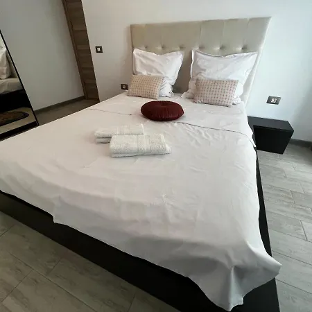 Alezzi Beach - Sea View