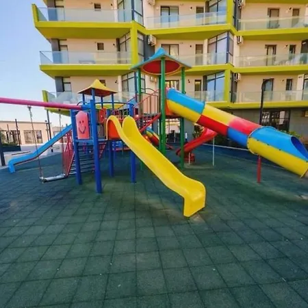 Alezzi Beach - Sea View Apartment