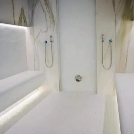 Alezzi - Sea View Apartment *