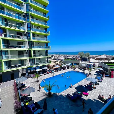 Alezzi Beach - Sea View Apartment *