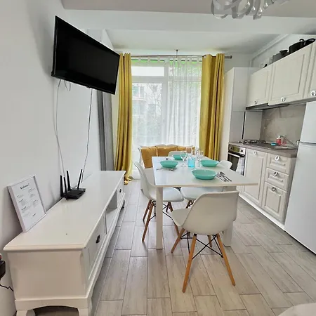 Alezzi Beach - Sea View Apartment Navodari