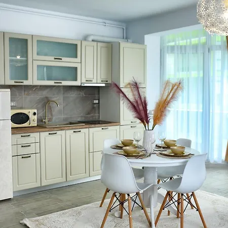 Alezzi - Sea View Apartment