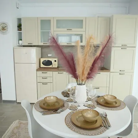 Alezzi - Sea View Apartment *