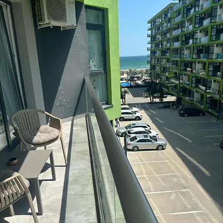 Alezzi - Sea View Apartment Navodari