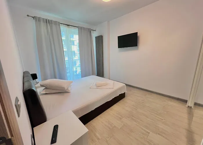 Alezzi - Sea View Apartman Năvodari