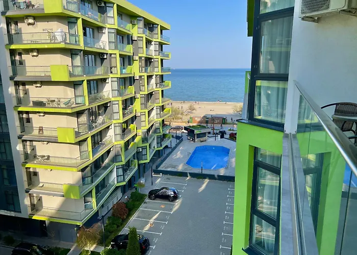 Apartment Alezzi - Sea View