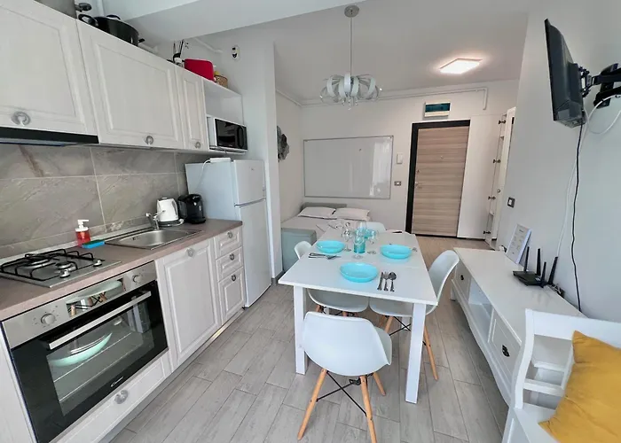 Alezzi - Sea View * Navodari