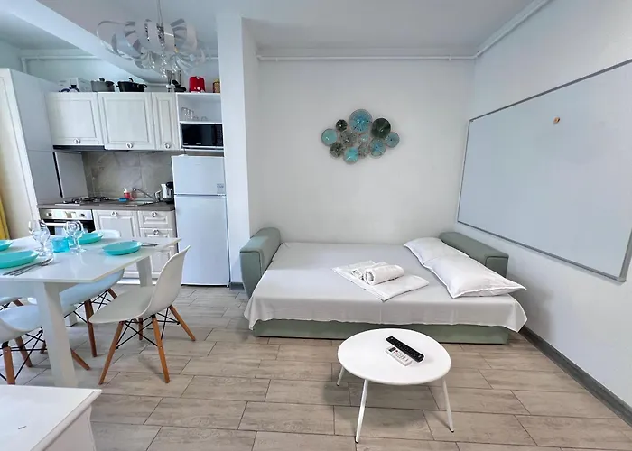 Alezzi - Sea View Apartman