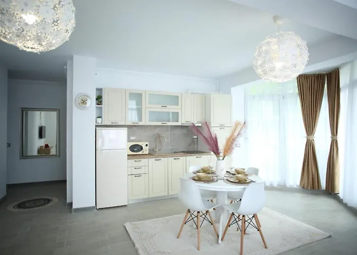 Alezzi - Sea View Năvodari