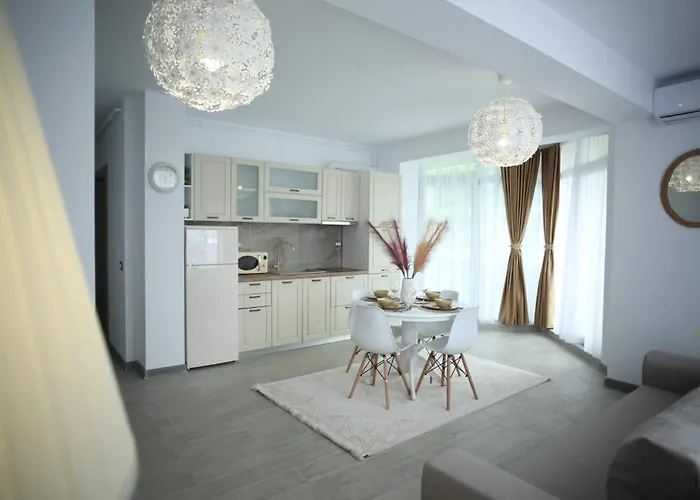 Apartman Alezzi - Sea View Năvodari